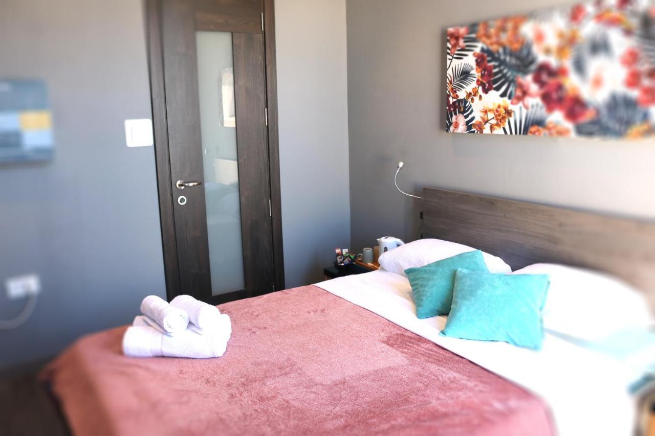 Velleran Accomodation Tarxien 외부 사진